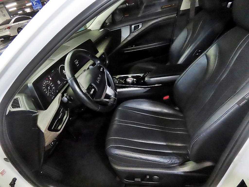 KIA K8 - Vista 6