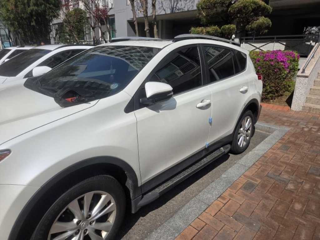 Toyota RAV4 - Vista 3