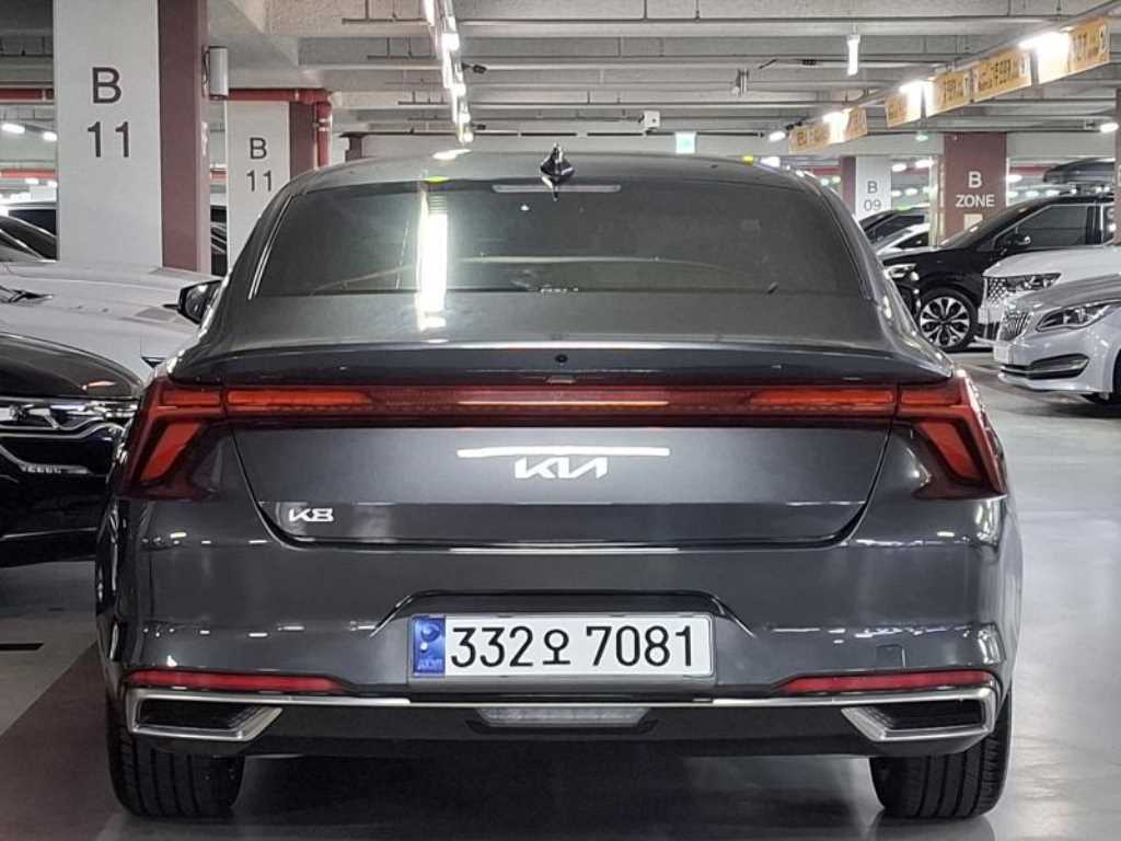 KIA K8 - Vista 4