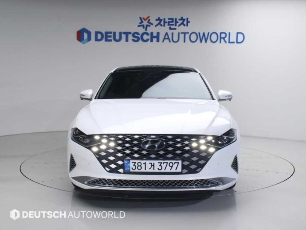 HYUNDAI Grandeur - Vista 4