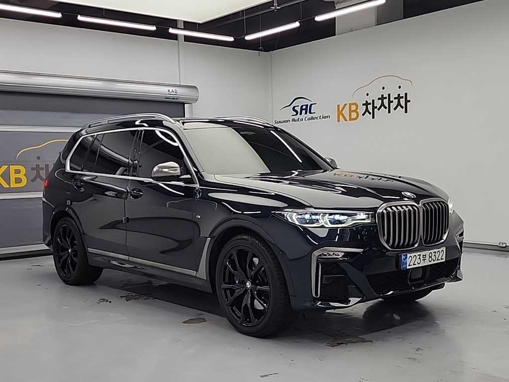 BMW X7 - Vista 3