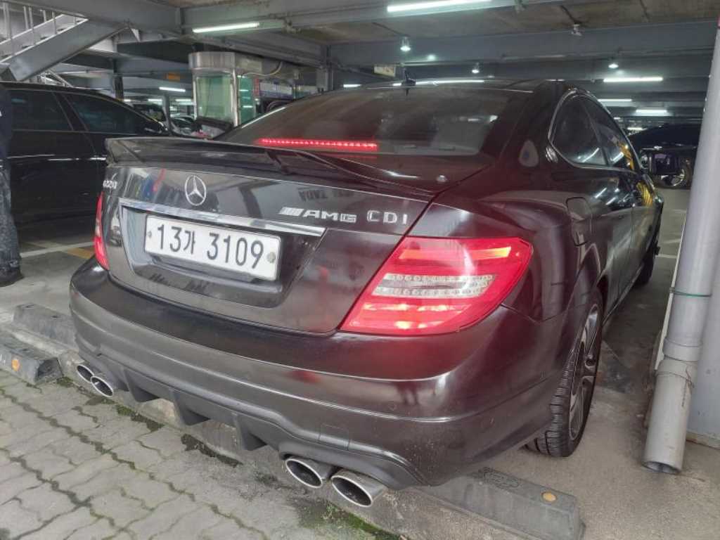 Mercedes Benz C Class 2013 - Importación desde Corea - HF Imports Iquique - Foto 1