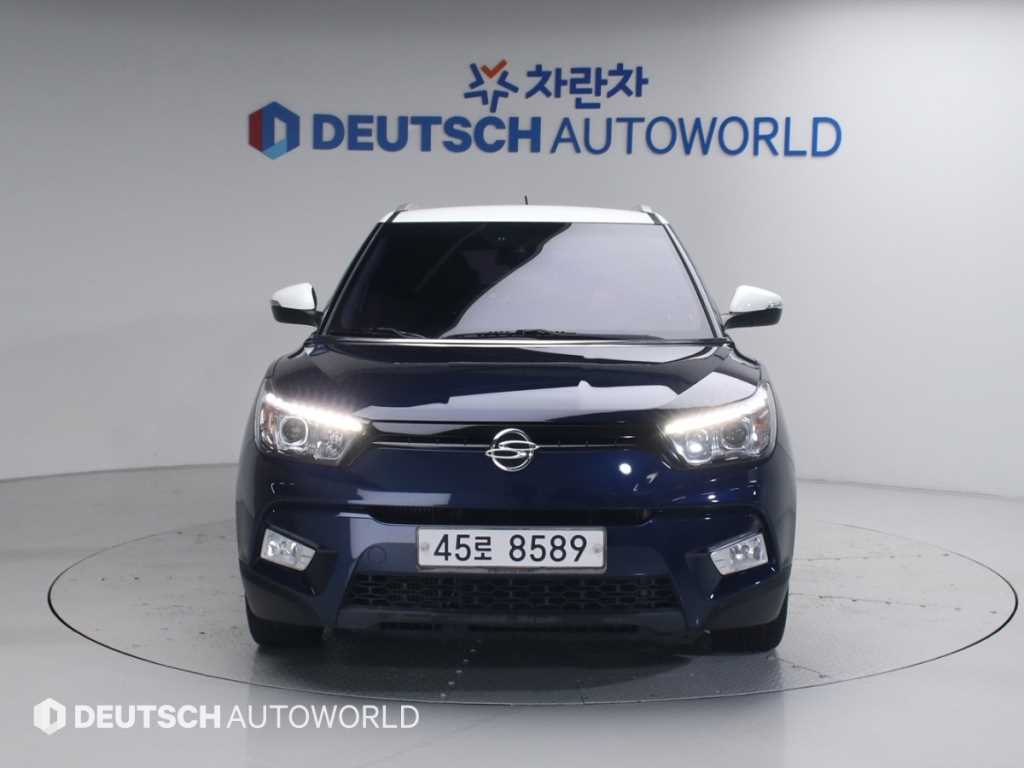 Ssangyong Tivoli - Vista 3