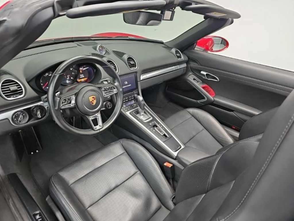 Porsche 718 - Vista 5