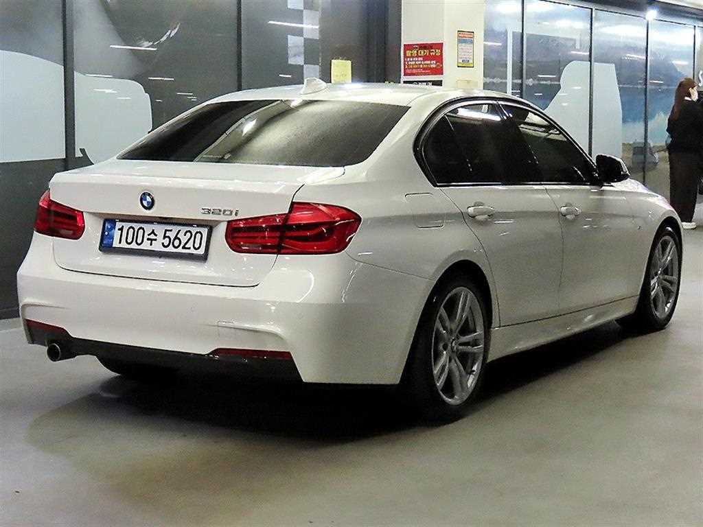BMW 3 series - Vista 4