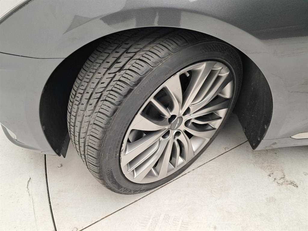 Genesis G80 2018 Gris - Importación desde Corea - HF Imports Iquique - Foto 20