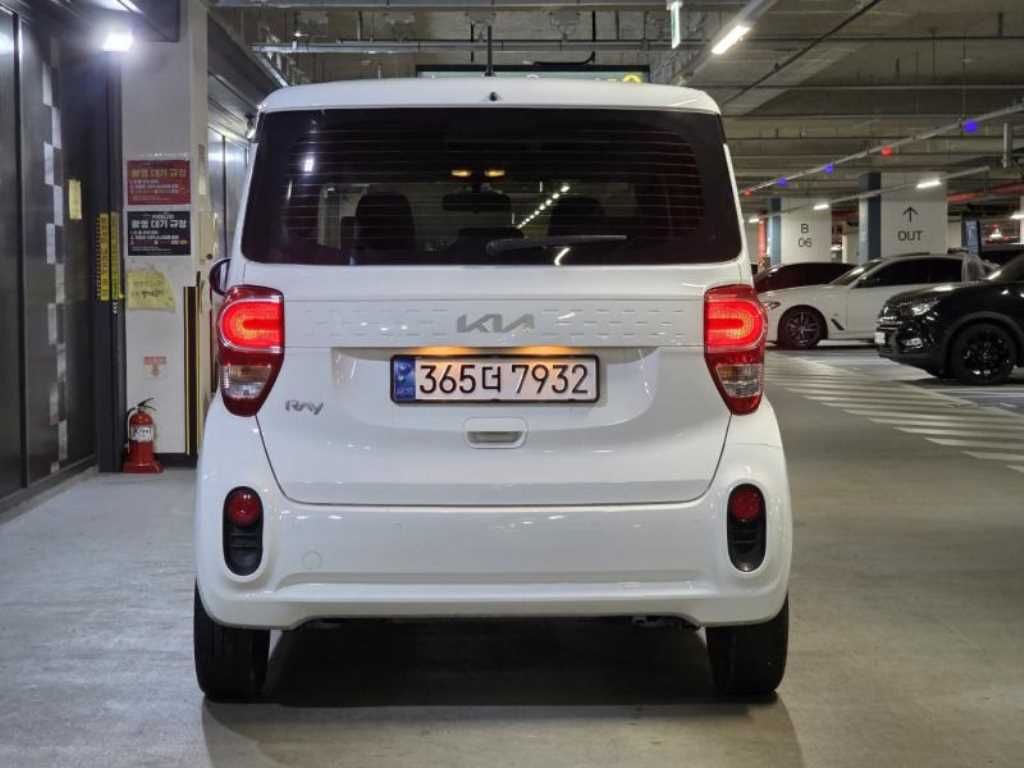 KIA Ray - Vista 5