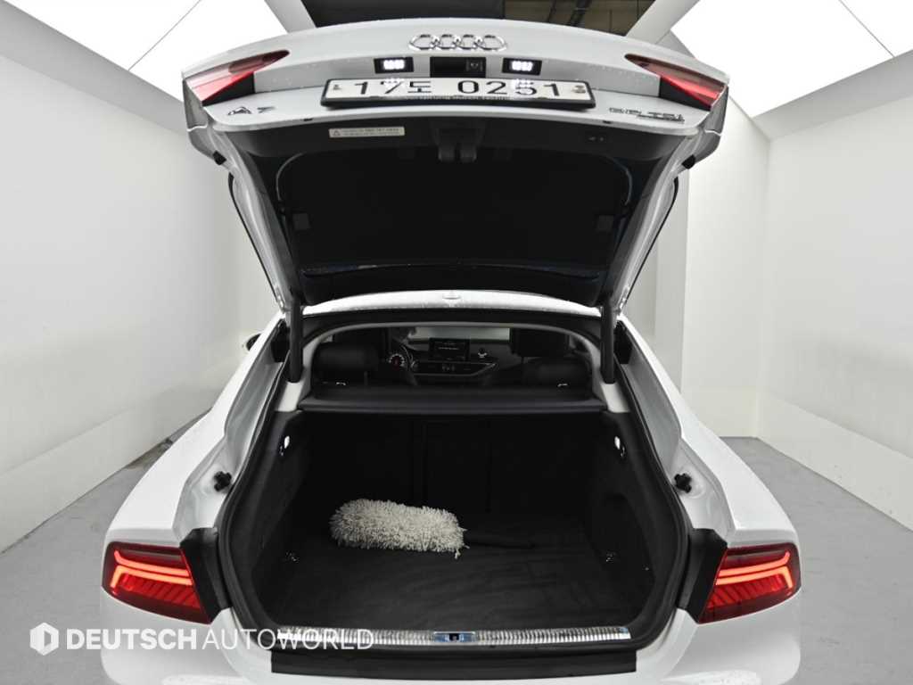 Audi A7 - Vista 5