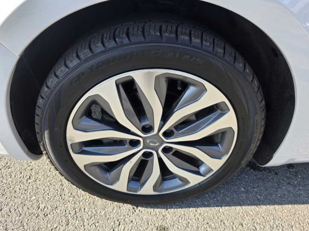 SAMSUNG SM6 - Vista 8