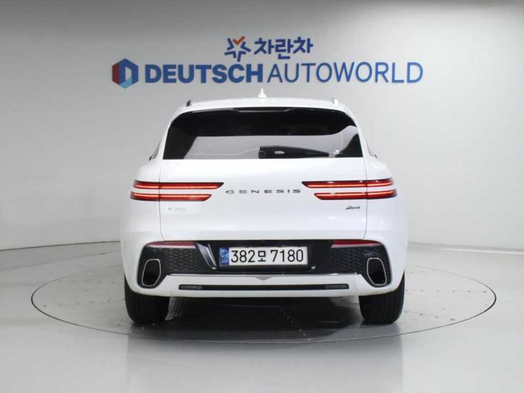 Genesis GV70 - Vista 4