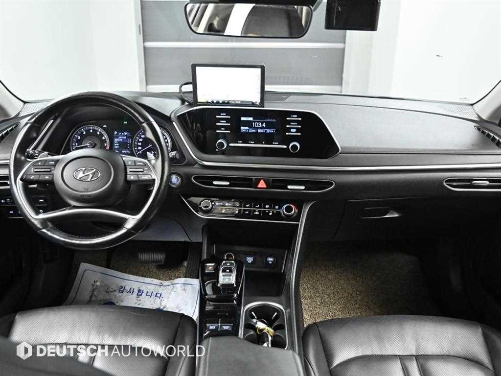 HYUNDAI Sonata - Vista 7