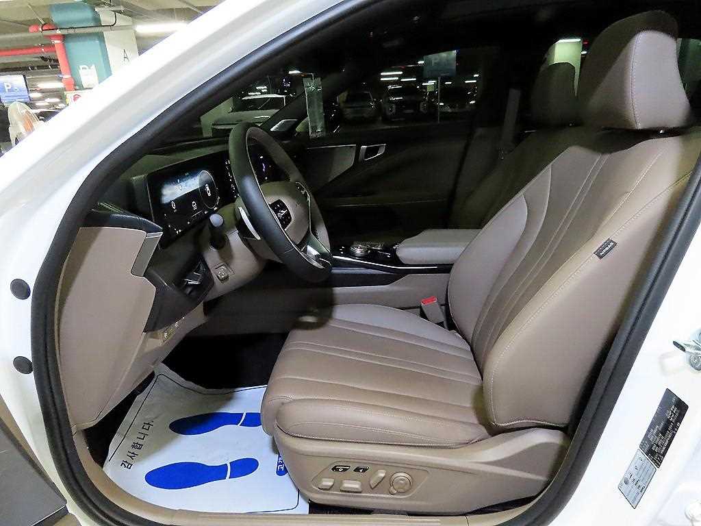 KIA K8 - Vista 6