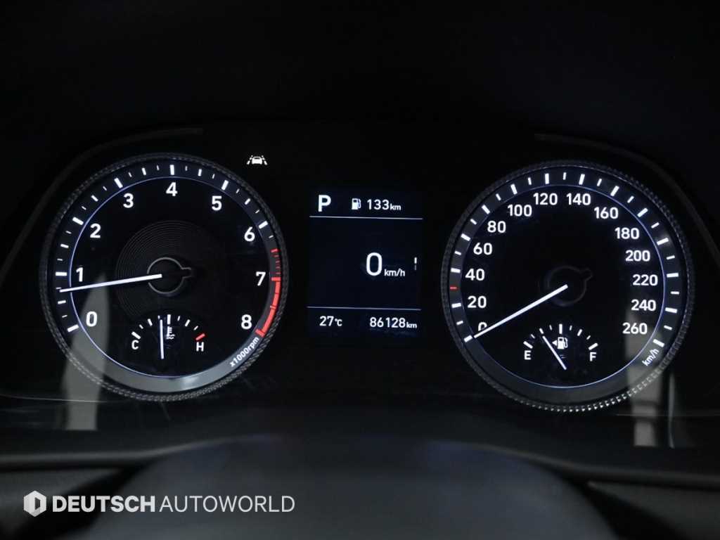 HYUNDAI Sonata - Vista 8