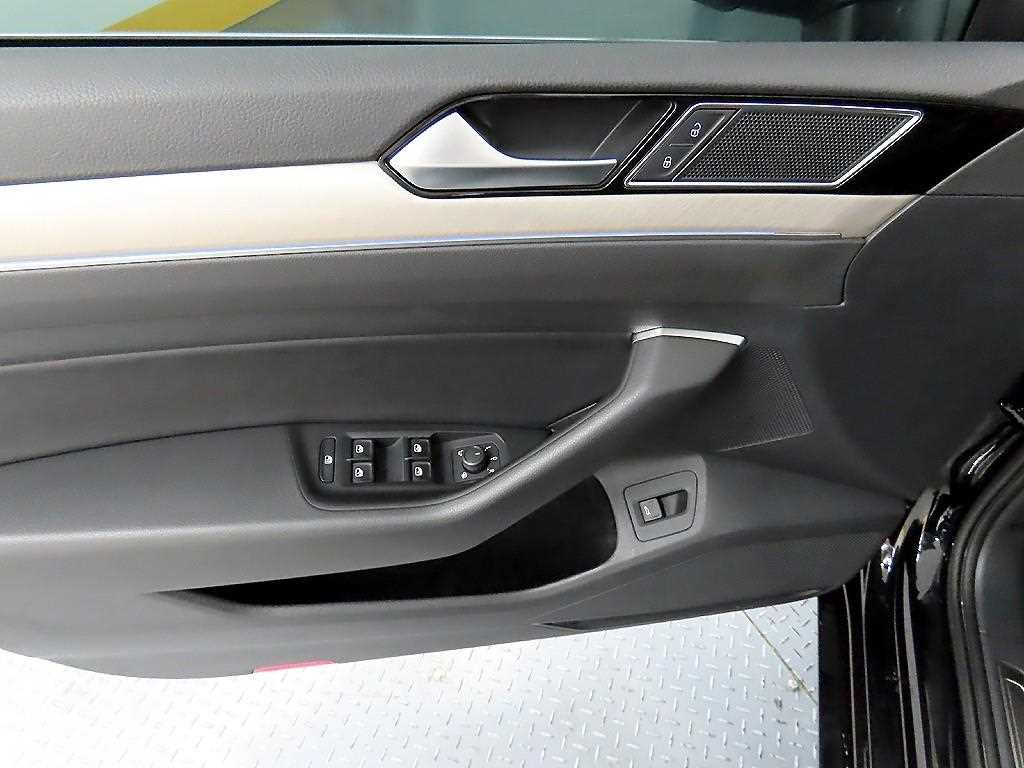 Volkswagen Arteon - Vista 11