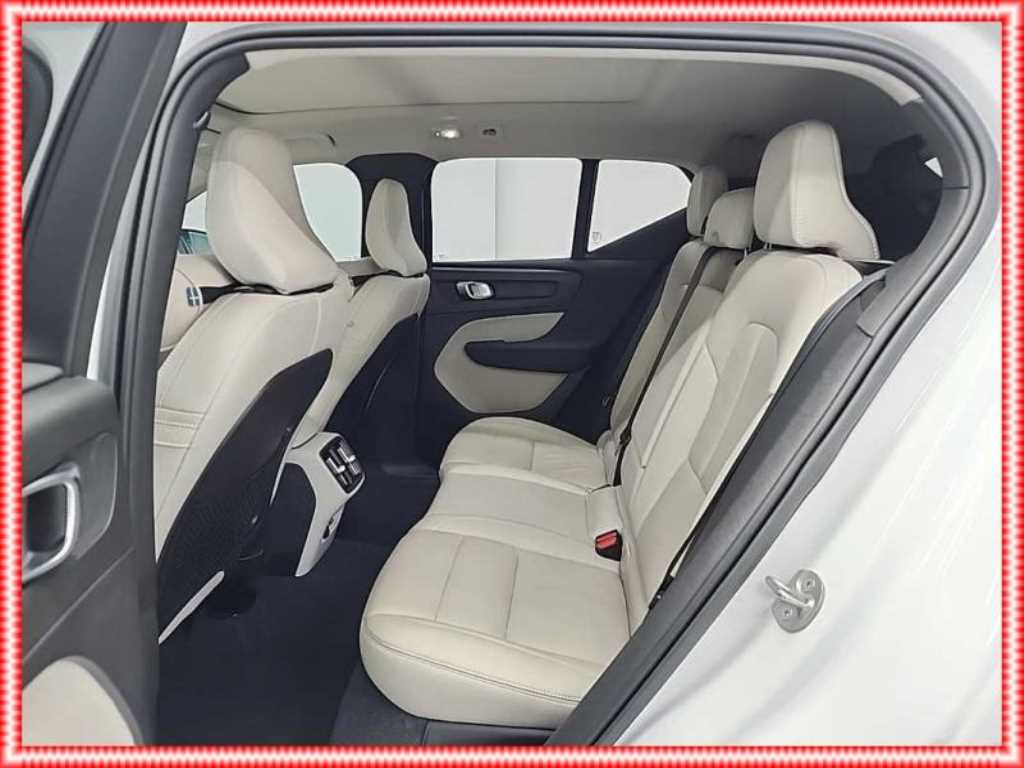 Volvo XC40 - Vista 12
