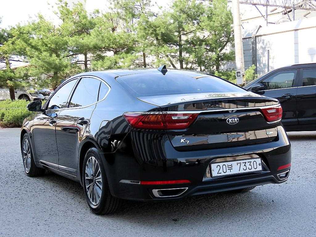 KIA K7 - Vista 3