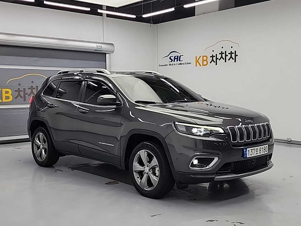 Jeep Cherokee - Vista 4
