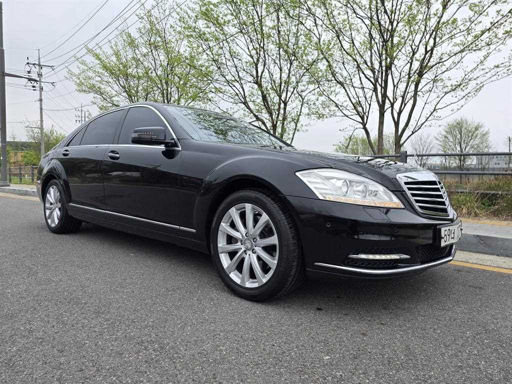 Mercedes Benz S Class - Vista 2
