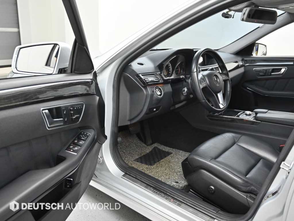 Mercedes Benz E class - Vista 11