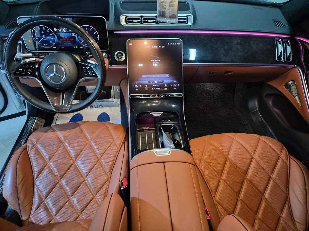 Mercedes Benz S Class - Vista 10