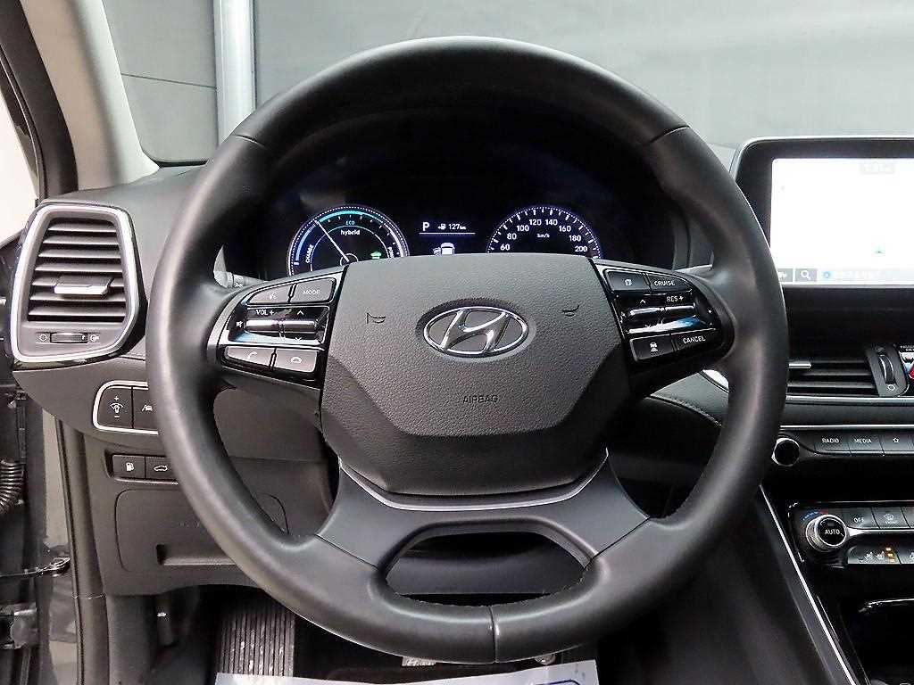 HYUNDAI Grandeur - Vista 9
