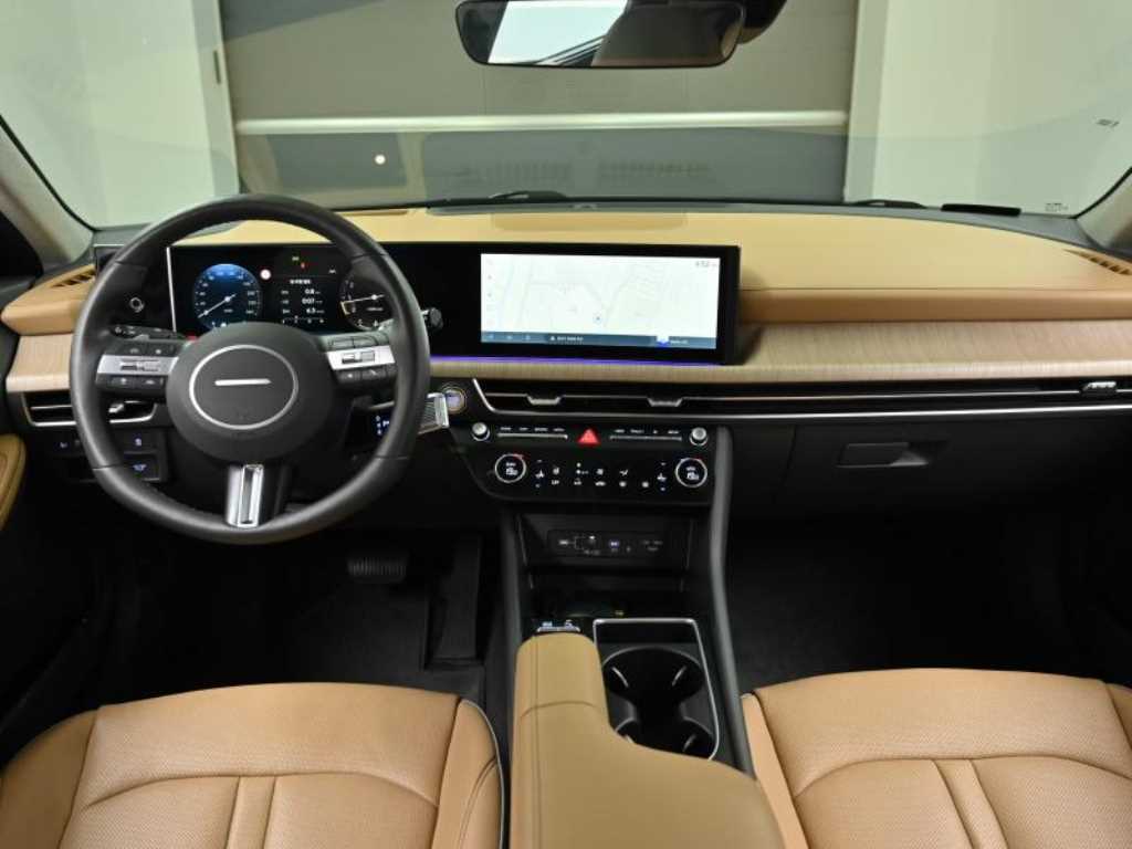 HYUNDAI Sonata - Vista 7