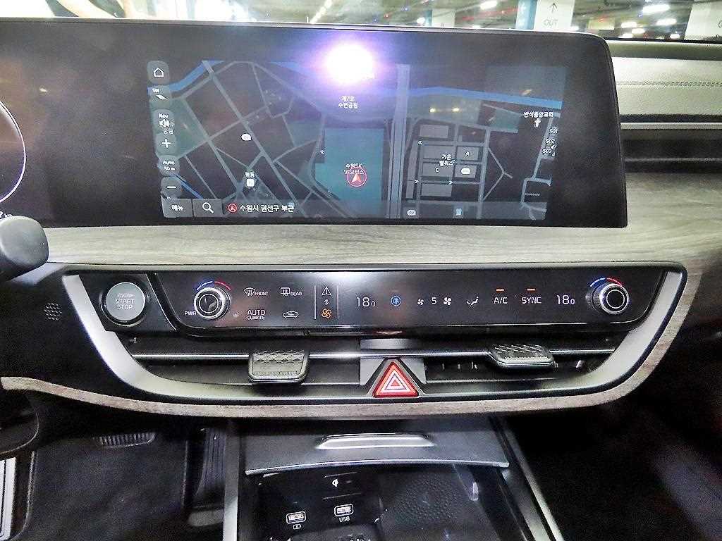 KIA K8 - Vista 11