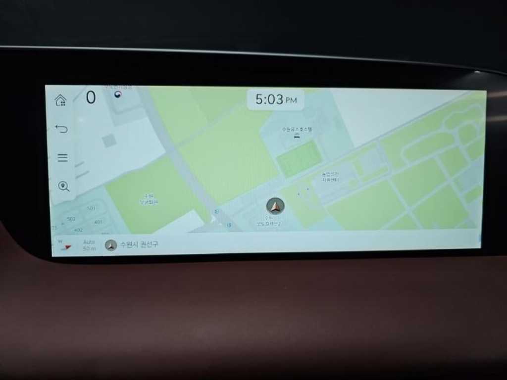 Genesis G90 - Vista 9