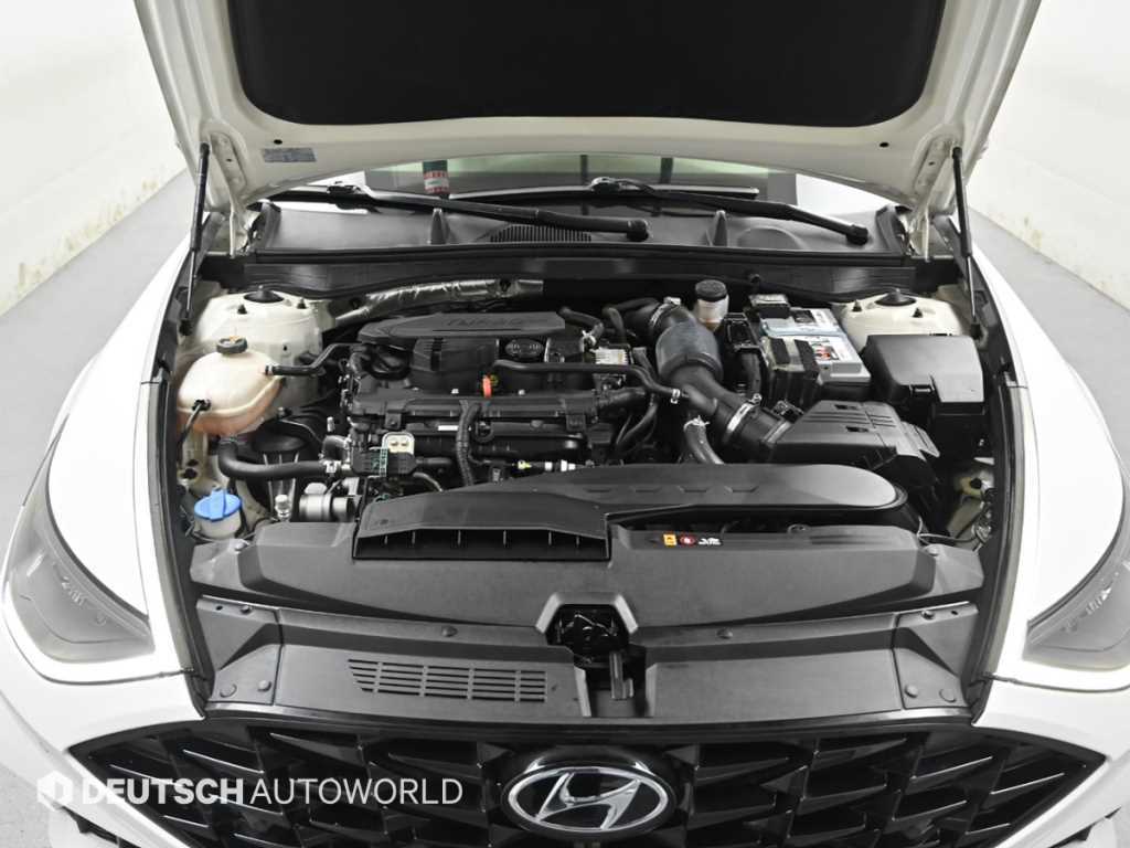 HYUNDAI Sonata - Vista 6