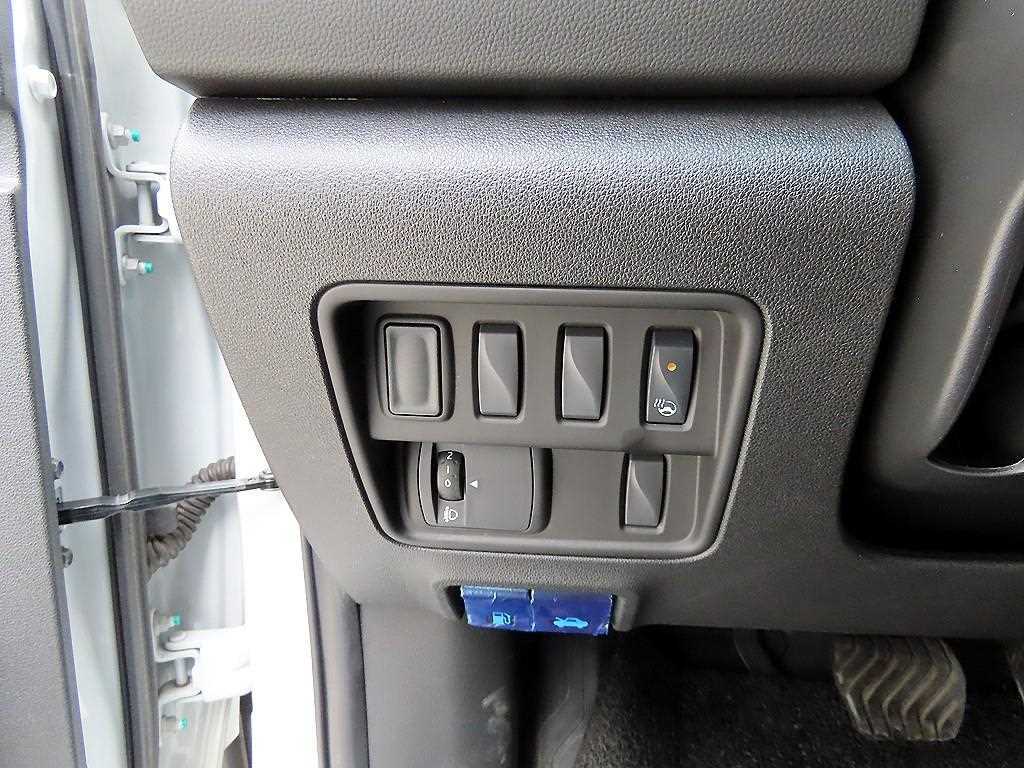 SAMSUNG QM6 - Vista 12