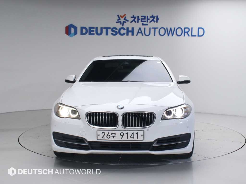 BMW 5 Series - Vista 3