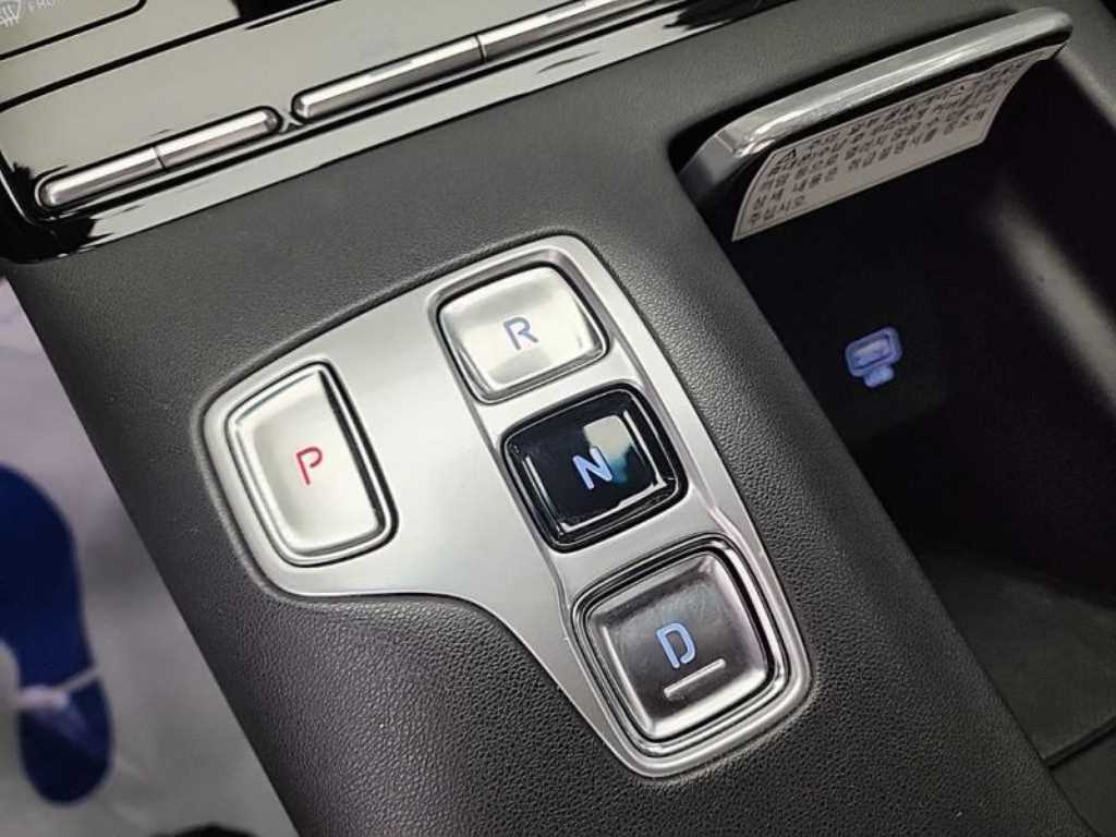 HYUNDAI Grandeur - Vista 8