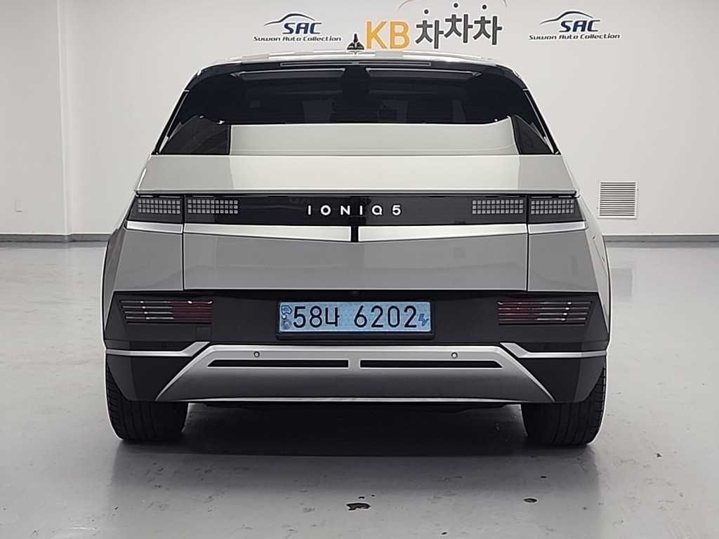 HYUNDAI Ioniq 5 - Vista 3