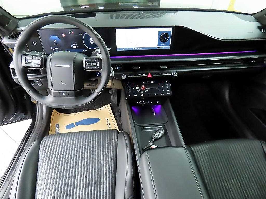 HYUNDAI Grandeur - Vista 7