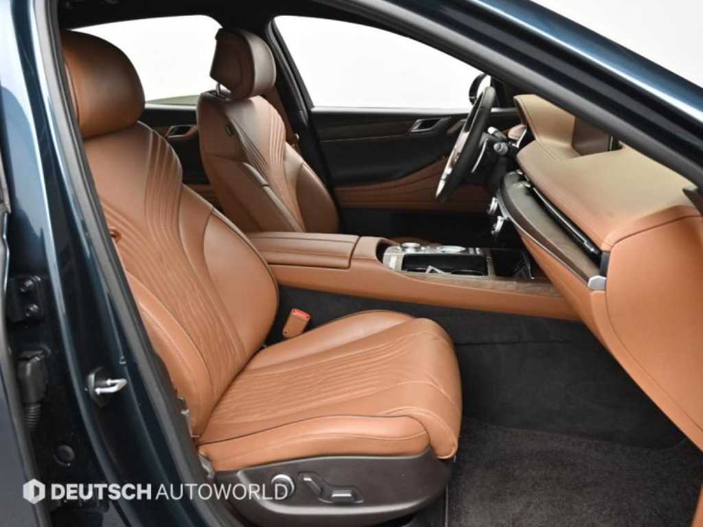 Genesis G80 - Vista 10