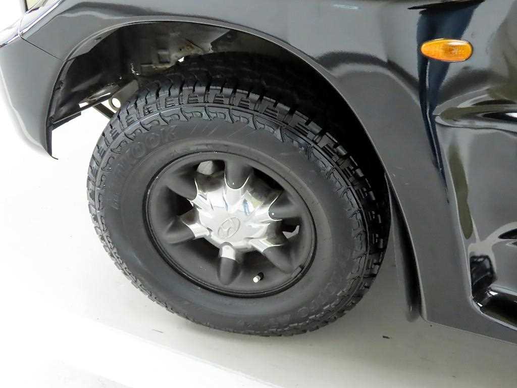 HYUNDAI Galloper - Vista 7