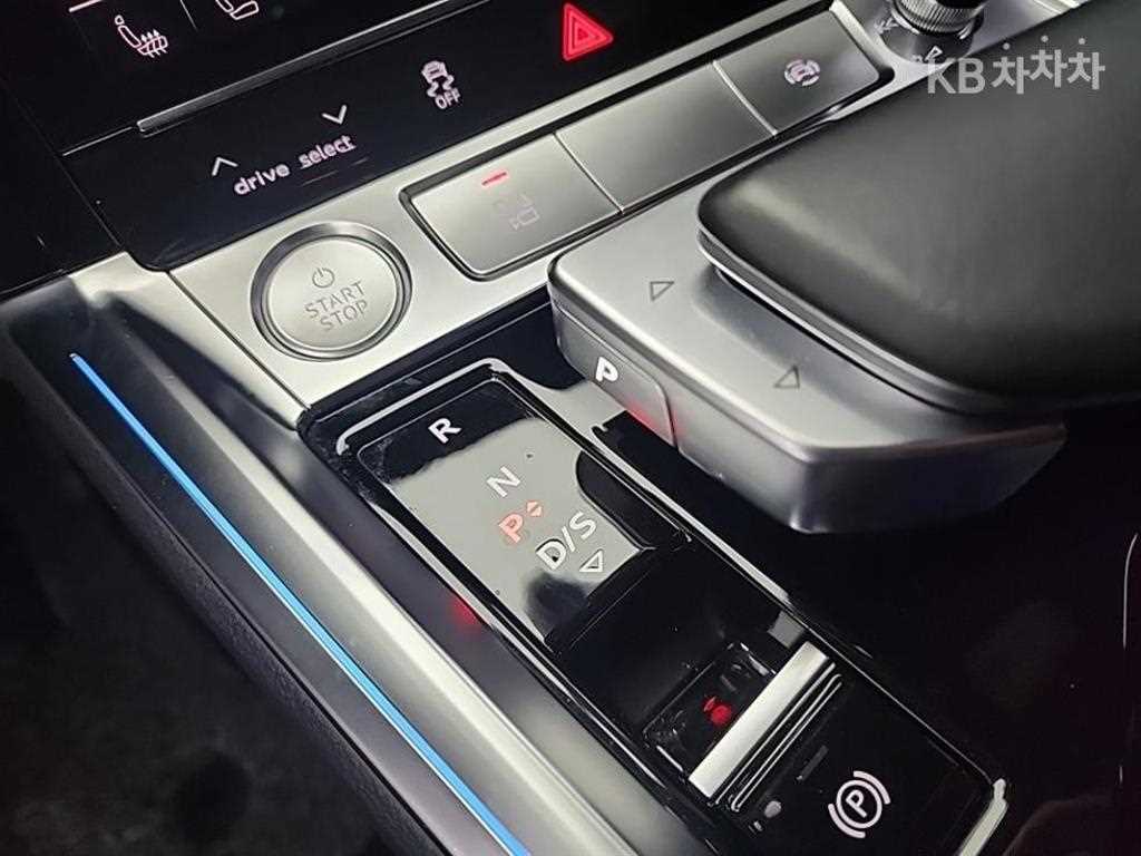 Audi e-Tron - Vista 8