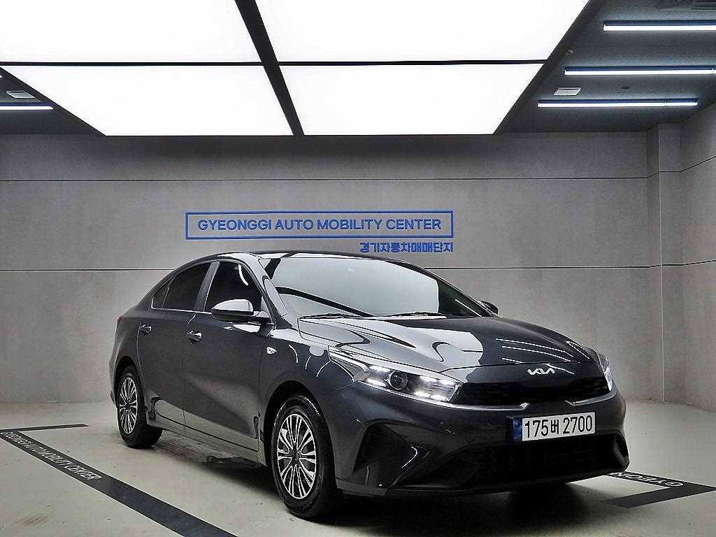KIA K3 2023 Gris - Importación desde Corea - HF Imports Iquique - Foto 1