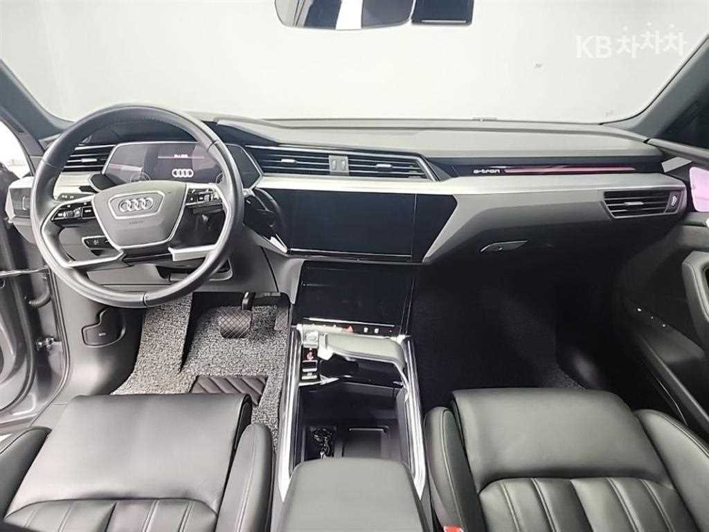 Audi e-Tron - Vista 7