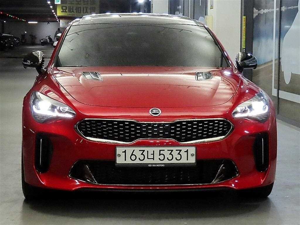 KIA Stinger - Vista 2