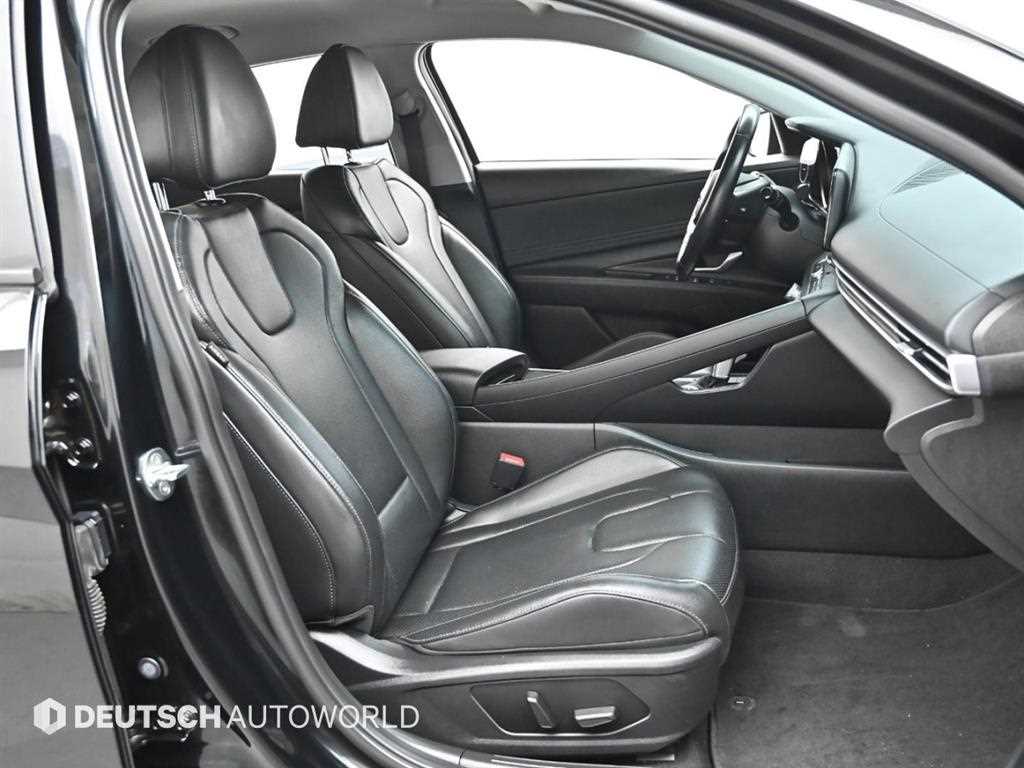 HYUNDAI Avante - Vista 10