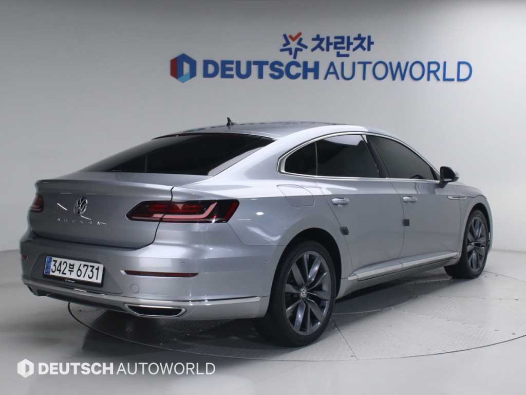 Volkswagen Arteon - Vista 2
