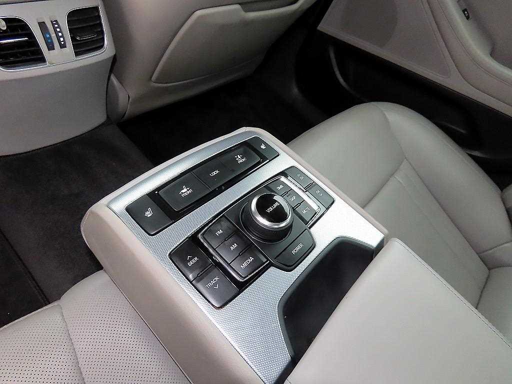 Genesis G80 2020 Negro - Importación desde Corea - HF Imports Iquique - Foto 16