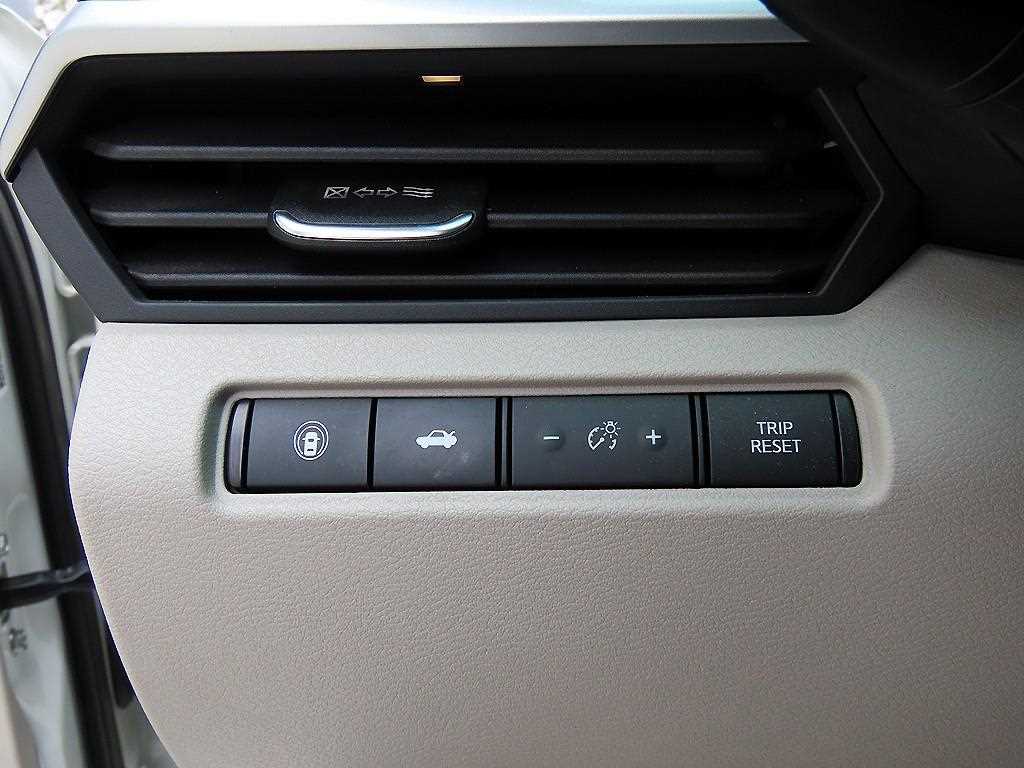 Nissan Altima - Vista 12