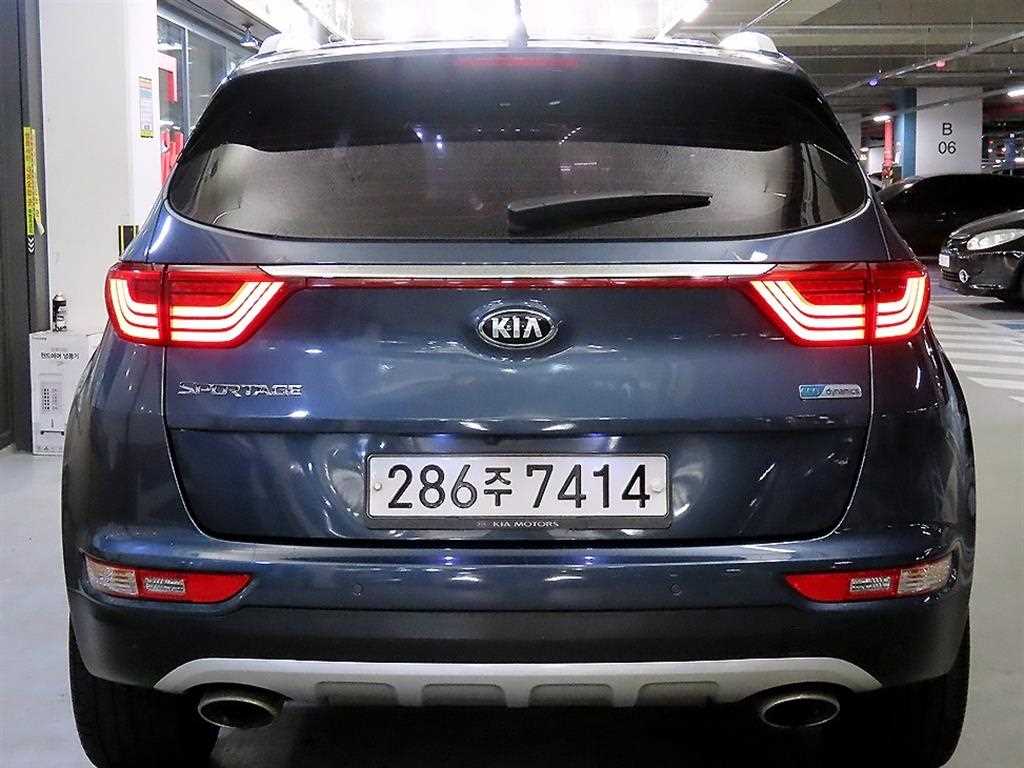 KIA Sportage - Vista 5
