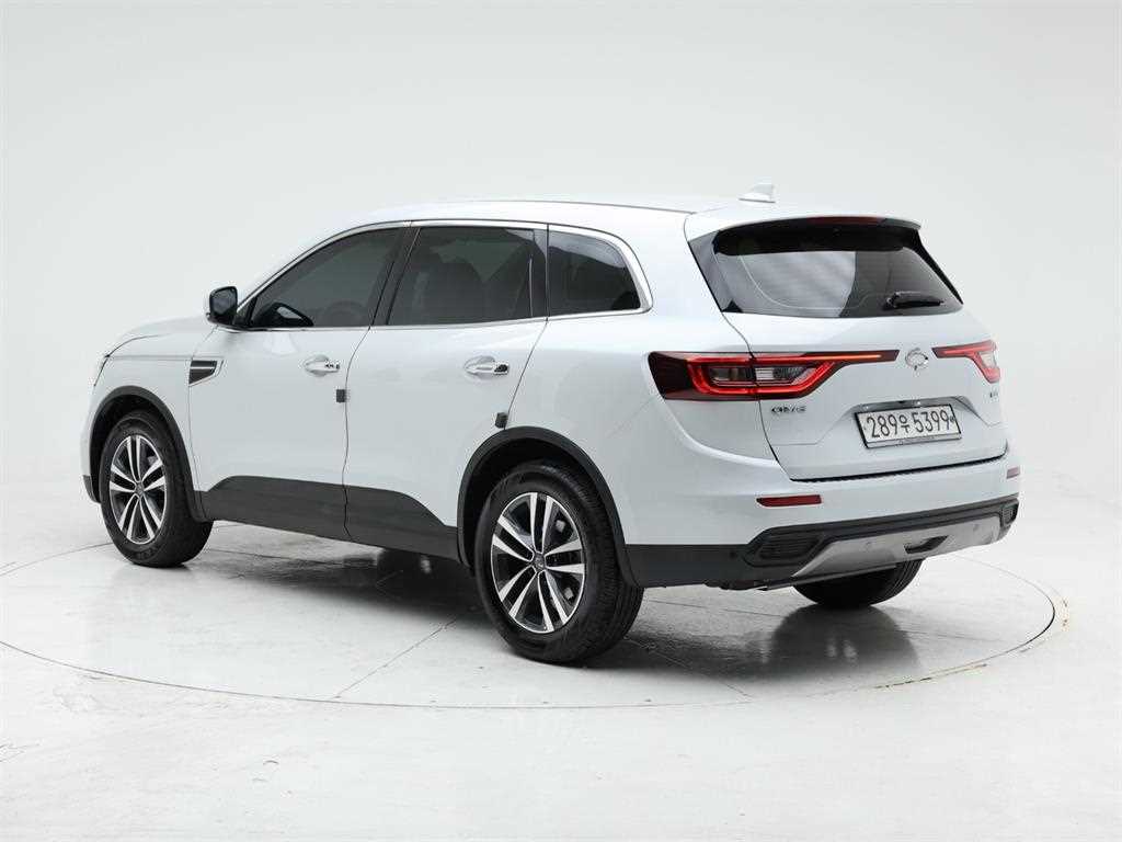 SAMSUNG QM6 - Vista 4