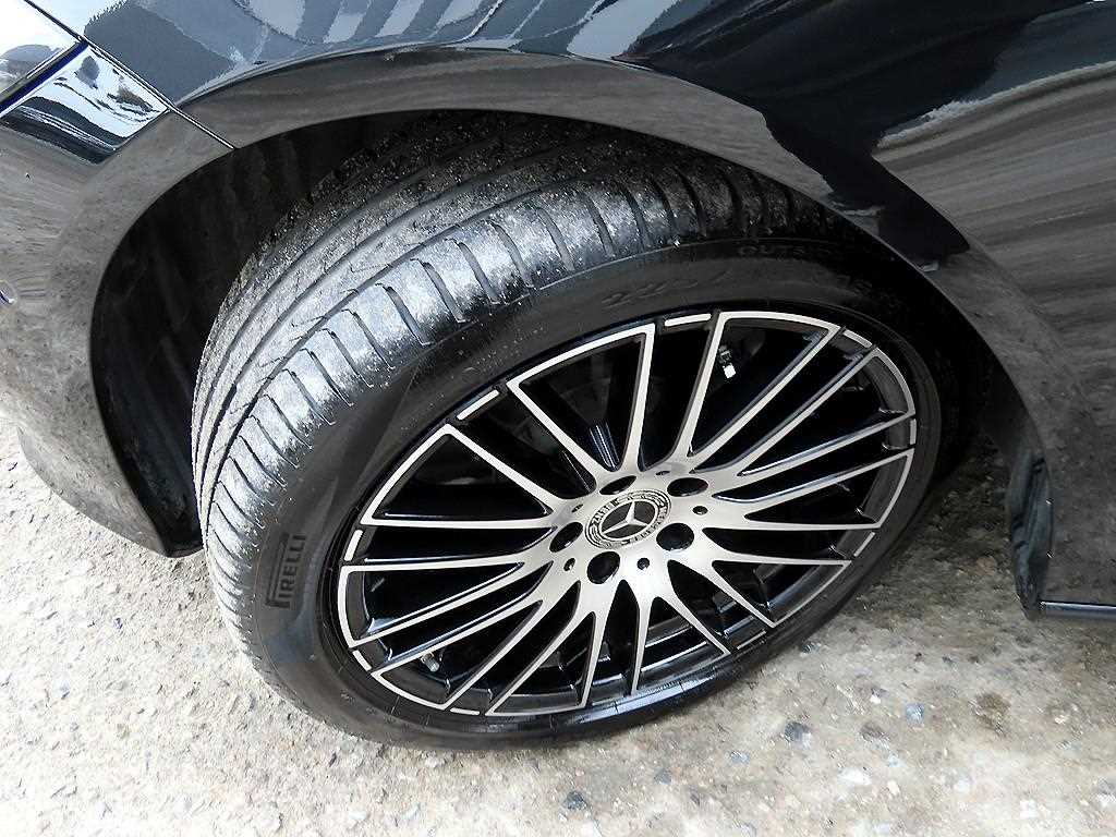 Mercedes Benz C Class 2022 Negro - Importación desde Corea - HF Imports Iquique - Foto 20