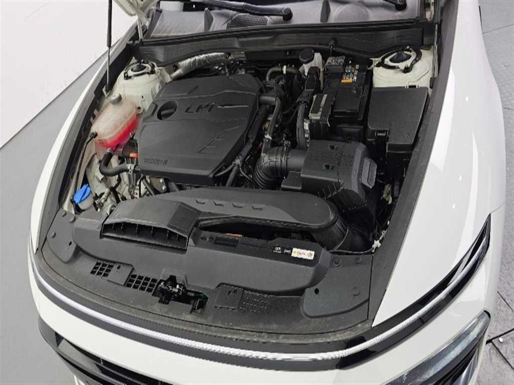 HYUNDAI Sonata - Vista 6