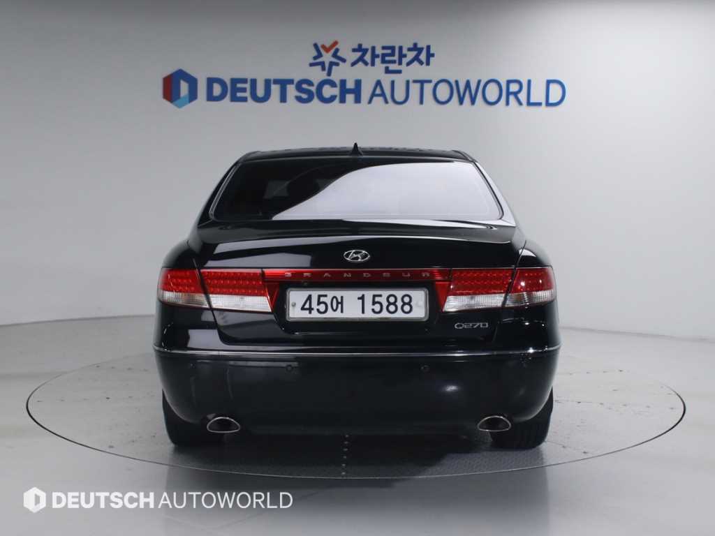 HYUNDAI Grandeur - Vista 4