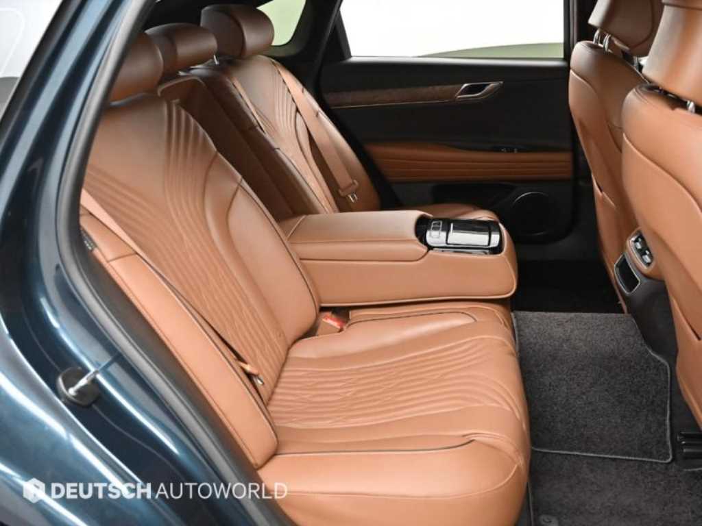 Genesis G80 - Vista 12